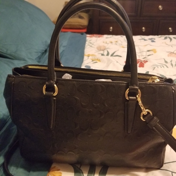 Coach purse Black - Picture 1 of 3